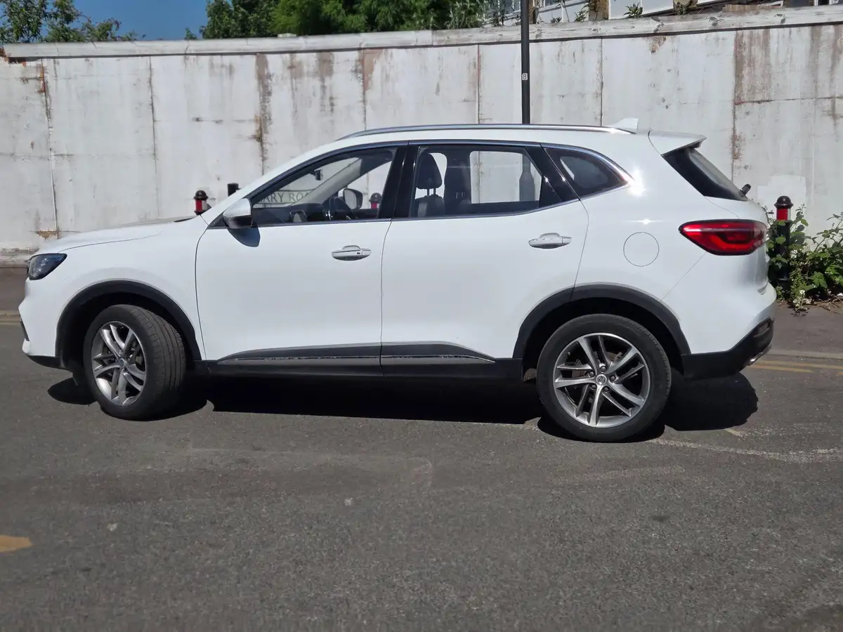 2020-mg-hs-15t-gdi-excite-162ps-big-14
