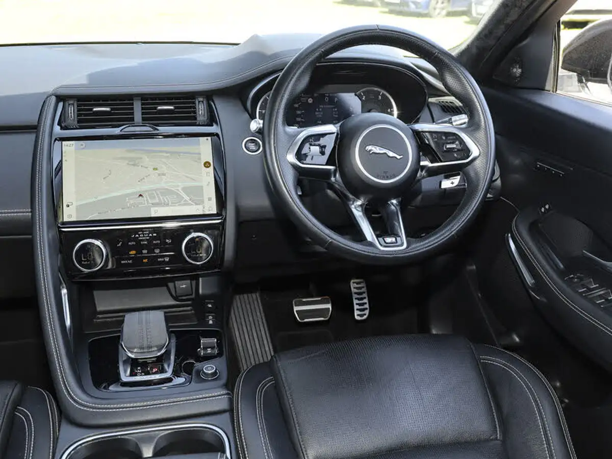 2021-jaguar-e-pace-20-d200-r-dynamic-s-big-6