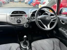 2010-honda-jazz-14-es-t-small-21