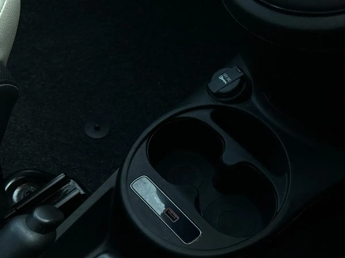 2019-fiat-500-12-star-big-33