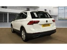 2021-volkswagen-tiguan-15-tsi-life-130ps-small-6