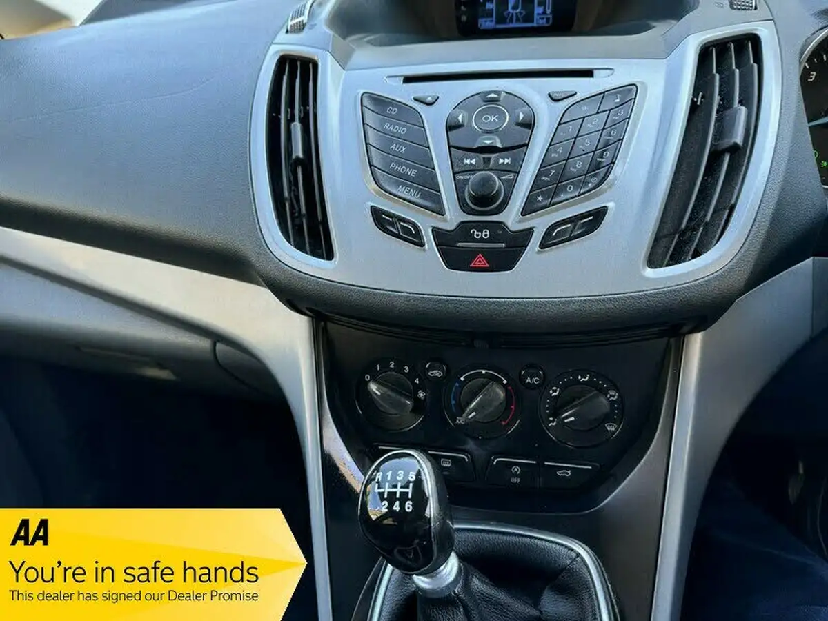 2013-ford-grand-c-max-10-zetec-125ps-big-18
