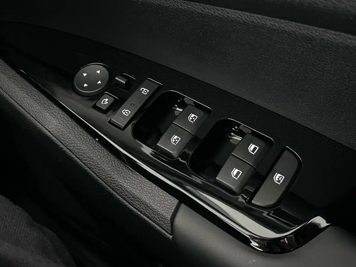 2023-kia-sportage-16-t-gdi-3-148bhp-big-26