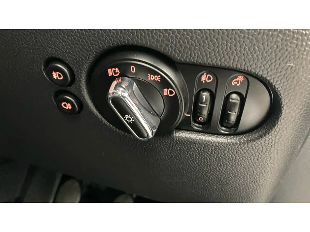 2019-mini-cooper-15-cooper-exclusive-134bhp-hatchback-5d-big-35