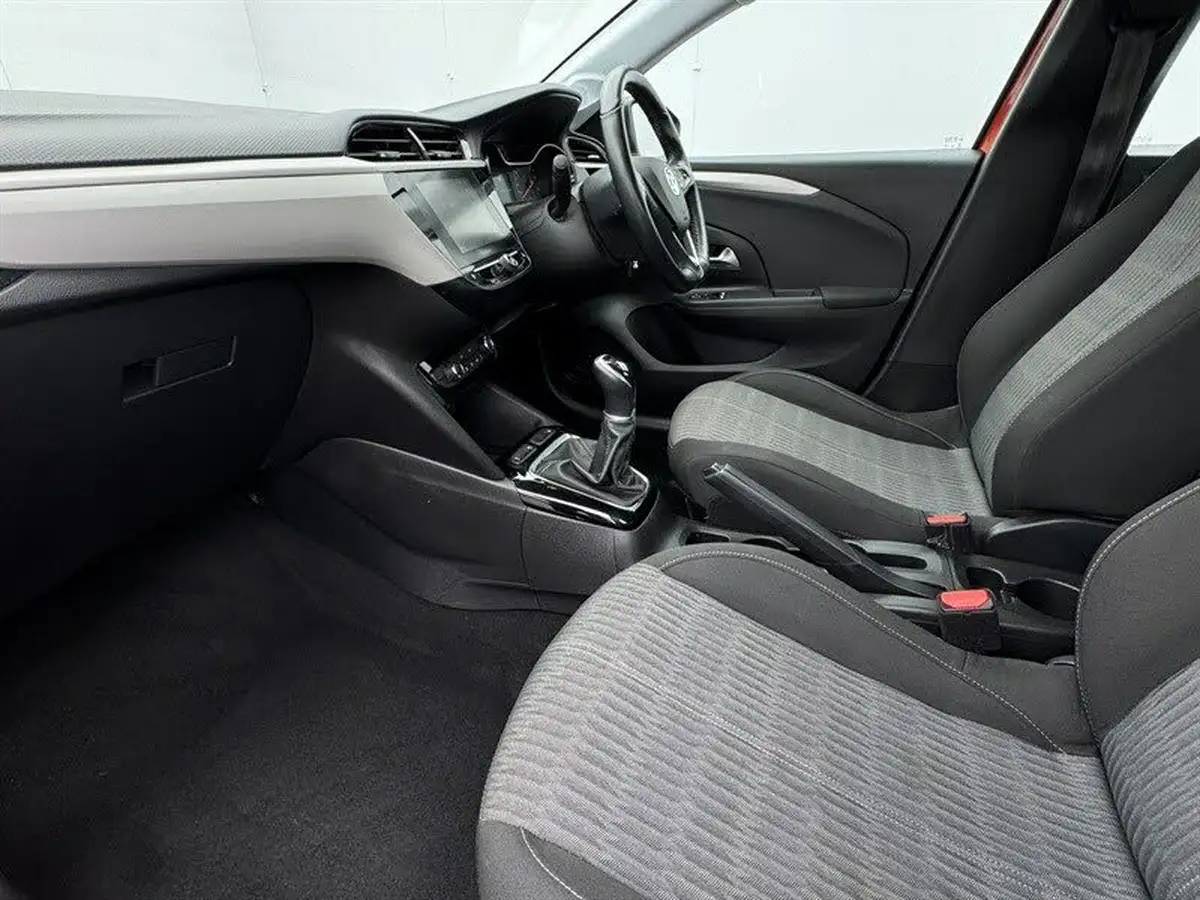 2020-vauxhall-corsa-12i-se-big-11