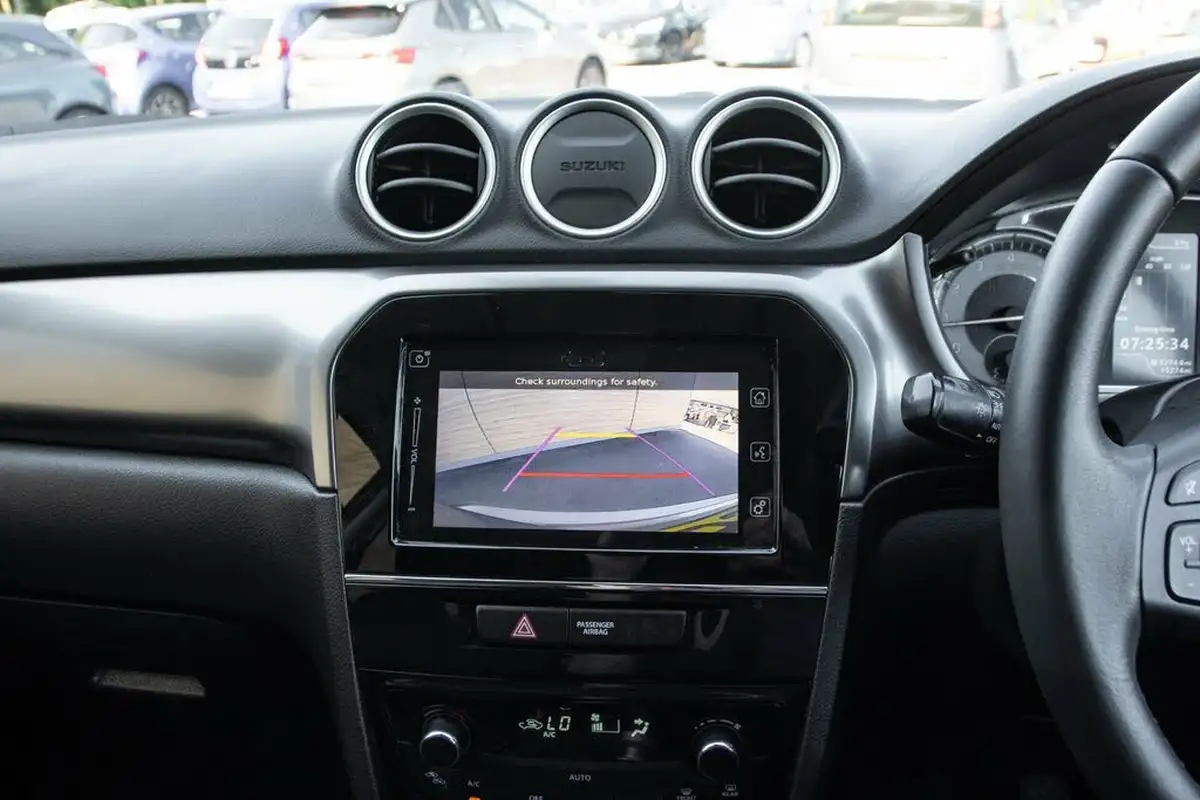 2021-suzuki-vitara-14-boosterjet-sz-t-big-27