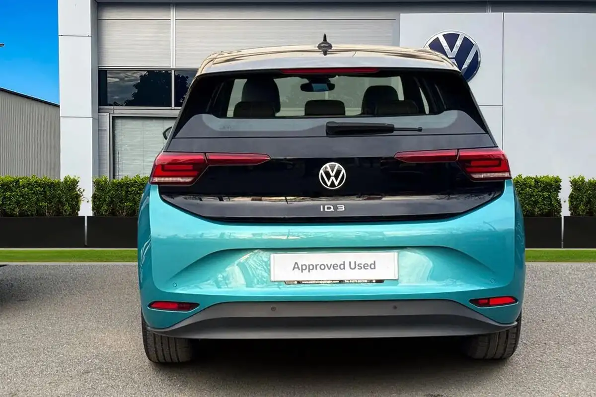 2022-volkswagen-id3-e-life-204ps-58kwh-pro-performance-big-3
