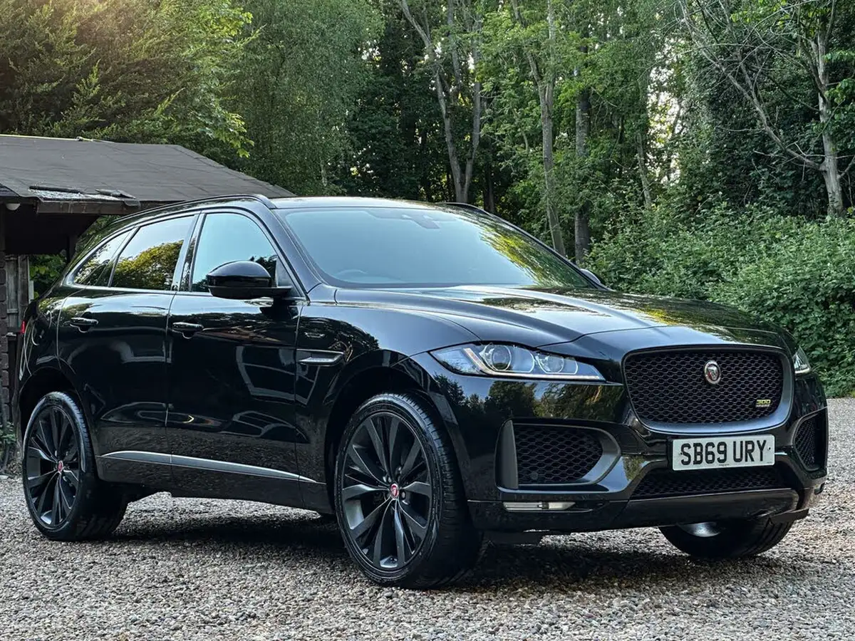2020-jaguar-f-pace-30td-300-sport-big-6