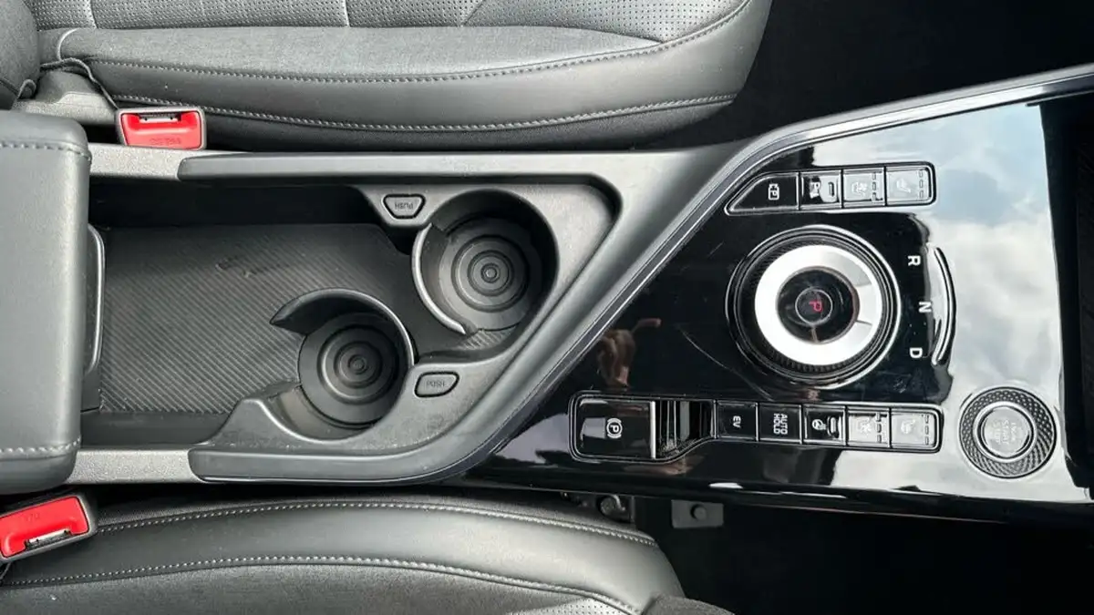 2024-kia-niro-16-gdi-4-180bhp-phev-111kwh-big-20