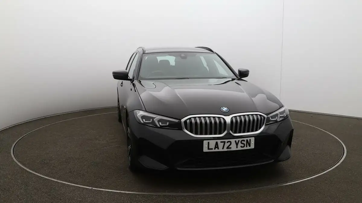 2022-bmw-3-series-20-330e-m-sport-touring-5d-big-39