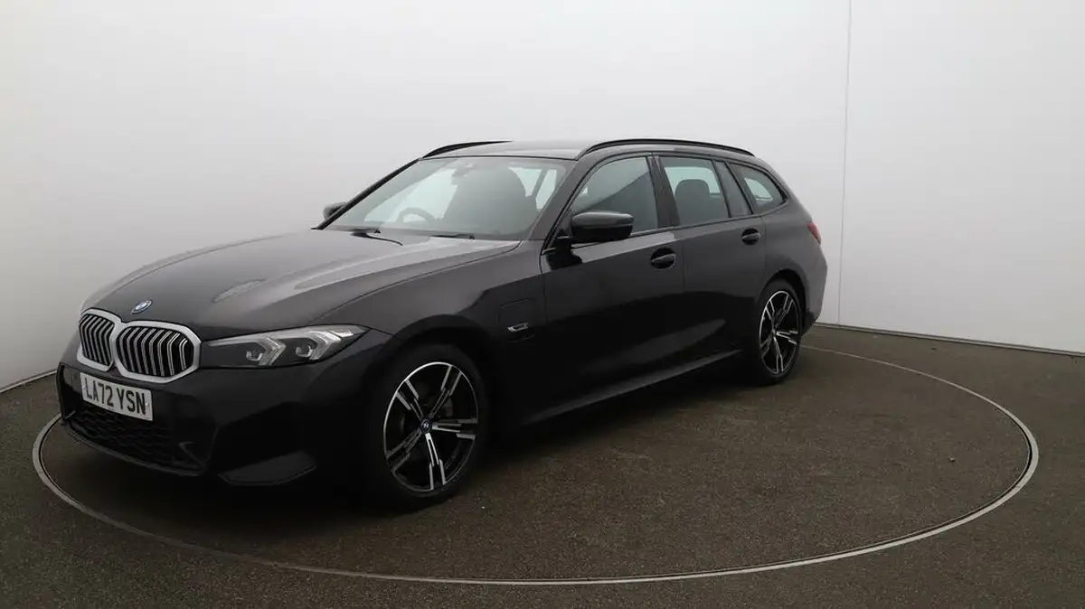 2022-bmw-3-series-20-330e-m-sport-touring-5d-big-67