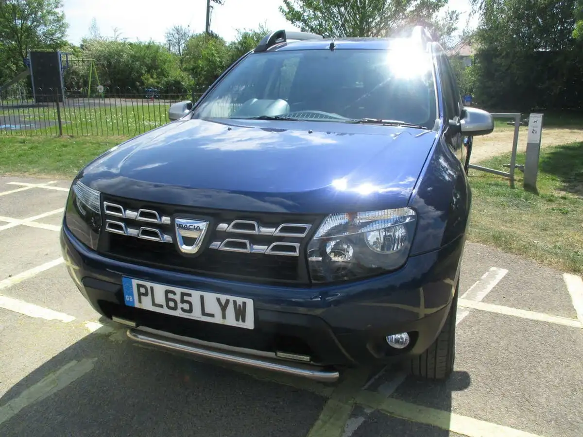 2016-dacia-duster-15dci-laureate-prime-110bhp-big-16