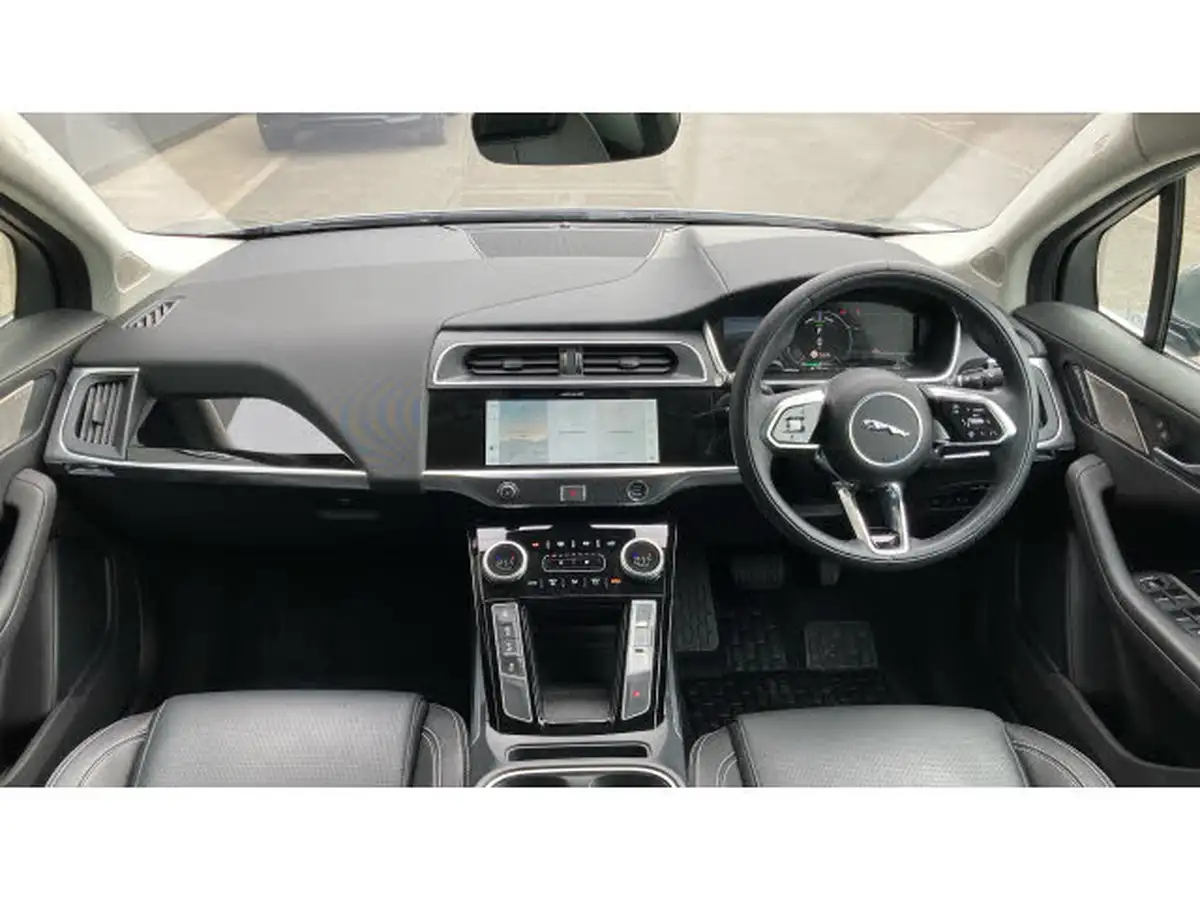 2023-jaguar-i-pace-ev400-se-big-8