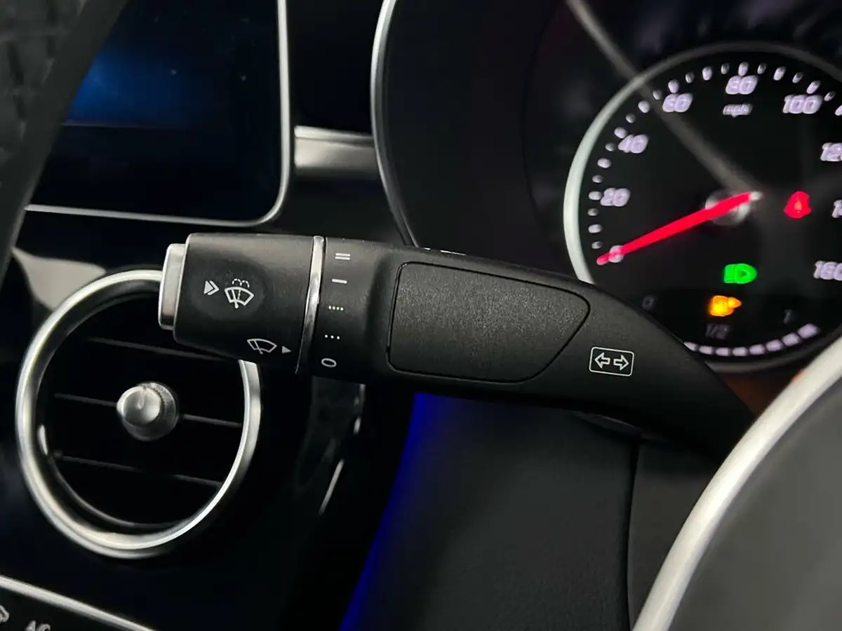 2019-mercedes-benz-c-class-20-c300-sport-premiumss-saloon-4d-big-19