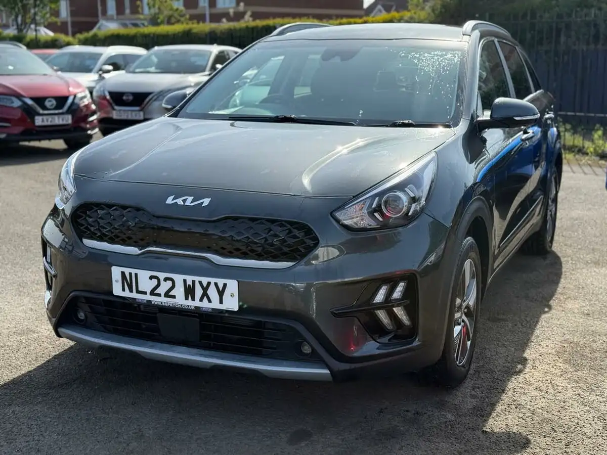 2022-kia-niro-16-gdi-2-139bhp-156kwh-big-2