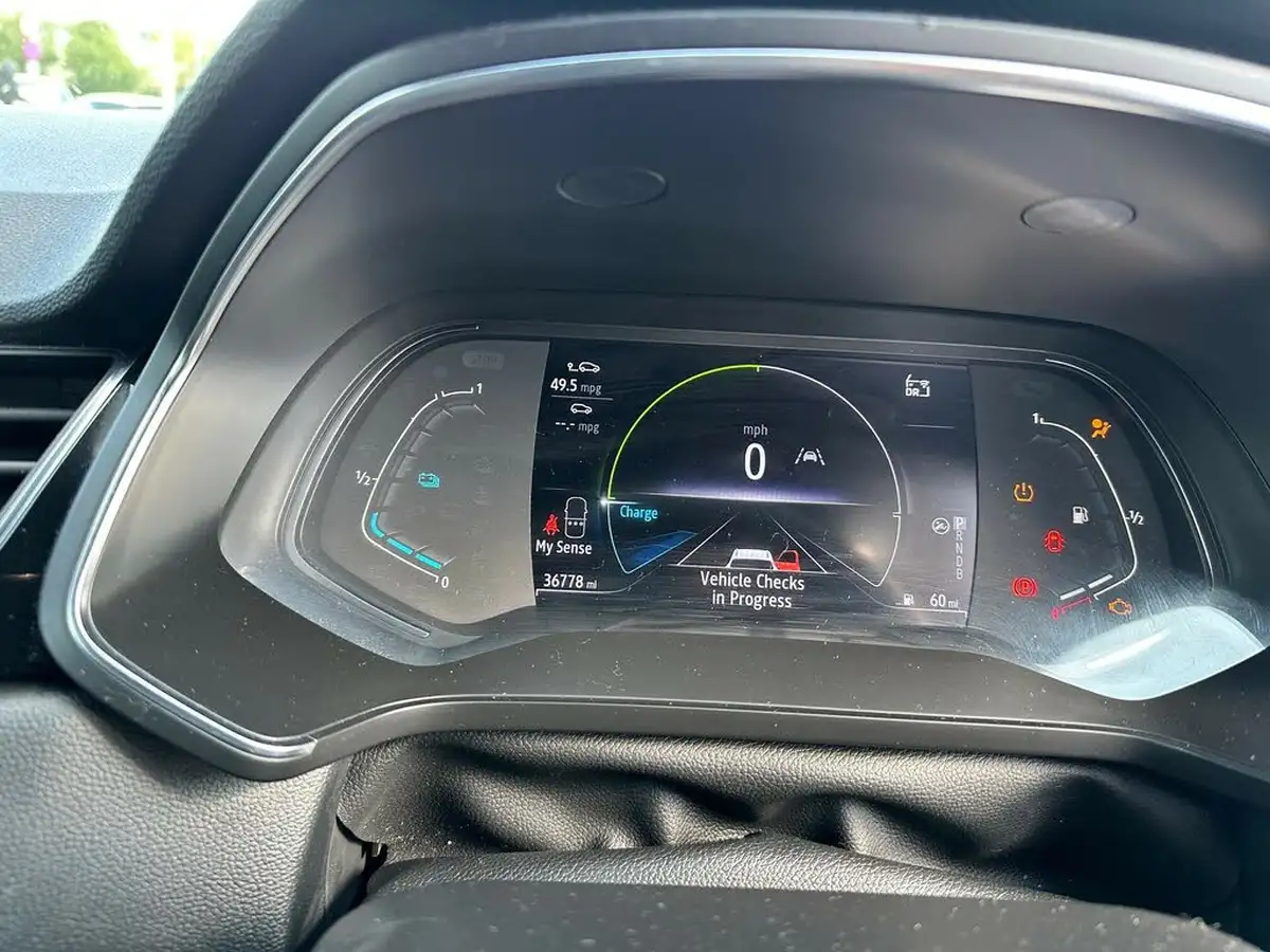 2022-renault-captur-16-rive-gauche-se-e-tech-full-hybrid-big-9