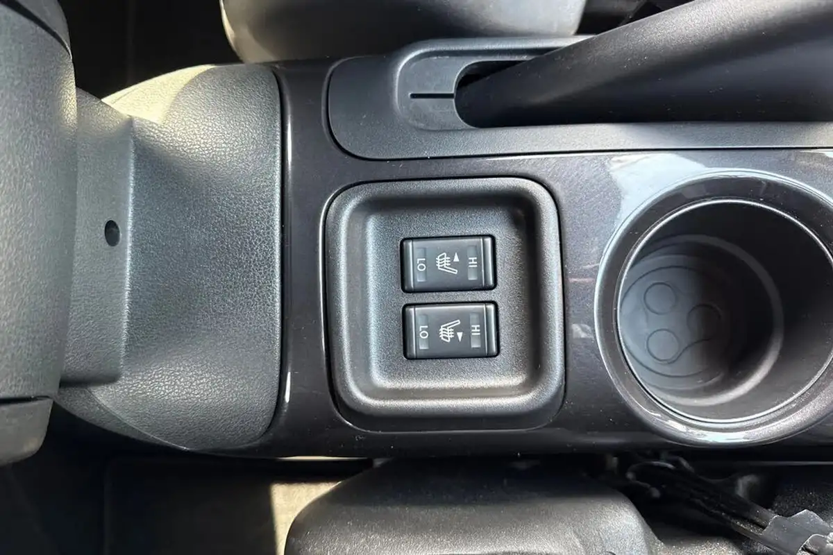 2018-nissan-juke-16-tekna-112ps-ss-1598cc-big-57