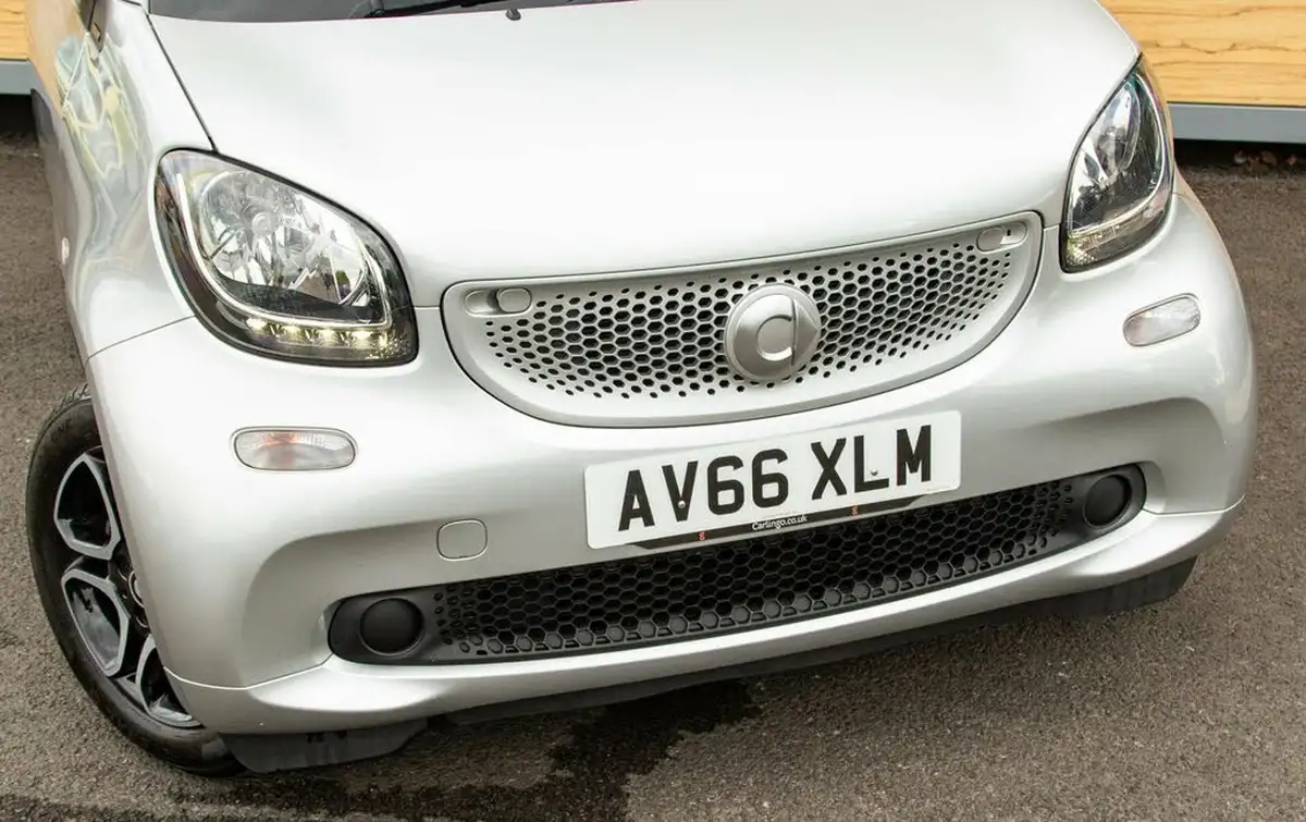 2016-smart-fortwo-10-prime-71bhp-ss-coupe-twinamic-big-9