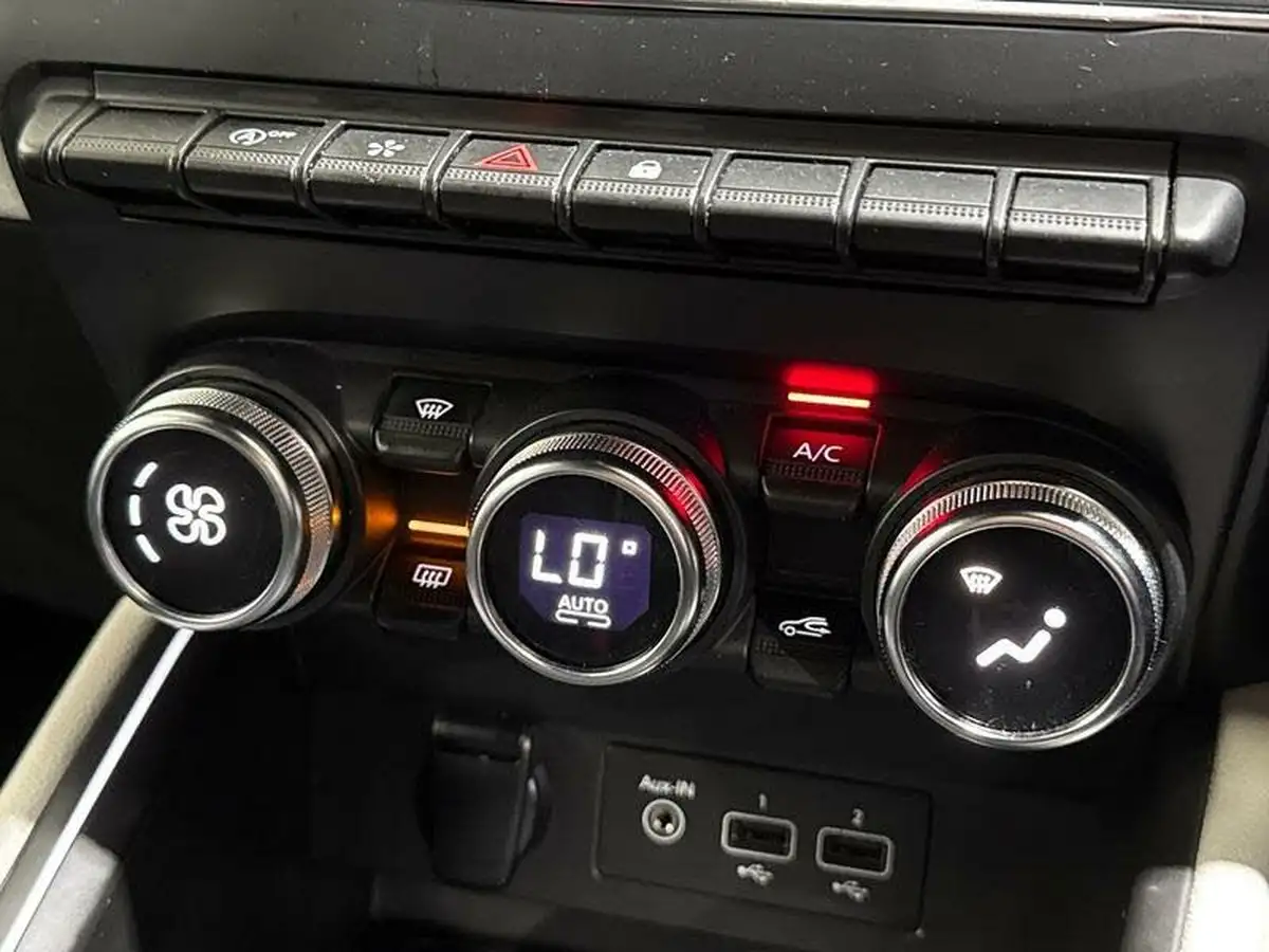2022-renault-clio-10-tce-se-edition-big-19