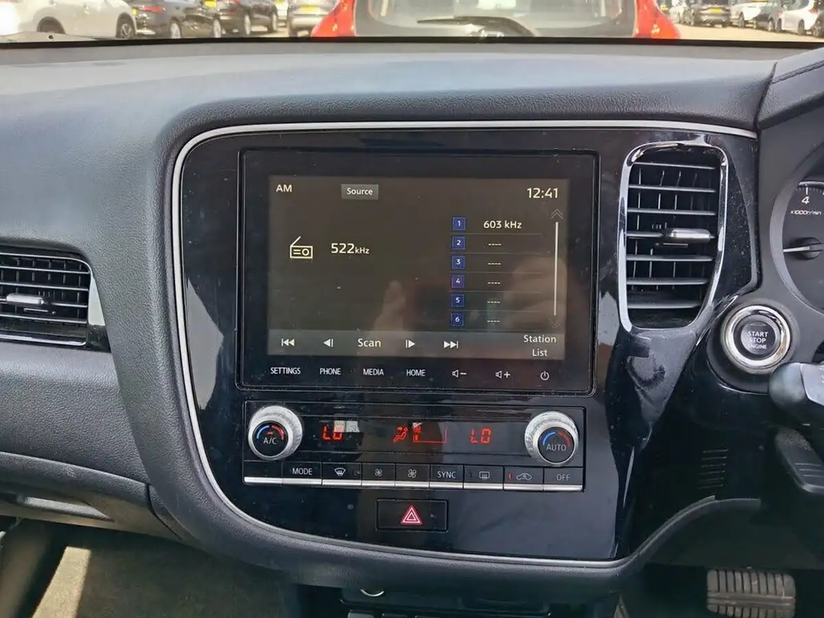 2020-mitsubishi-outlander-20-design-big-5