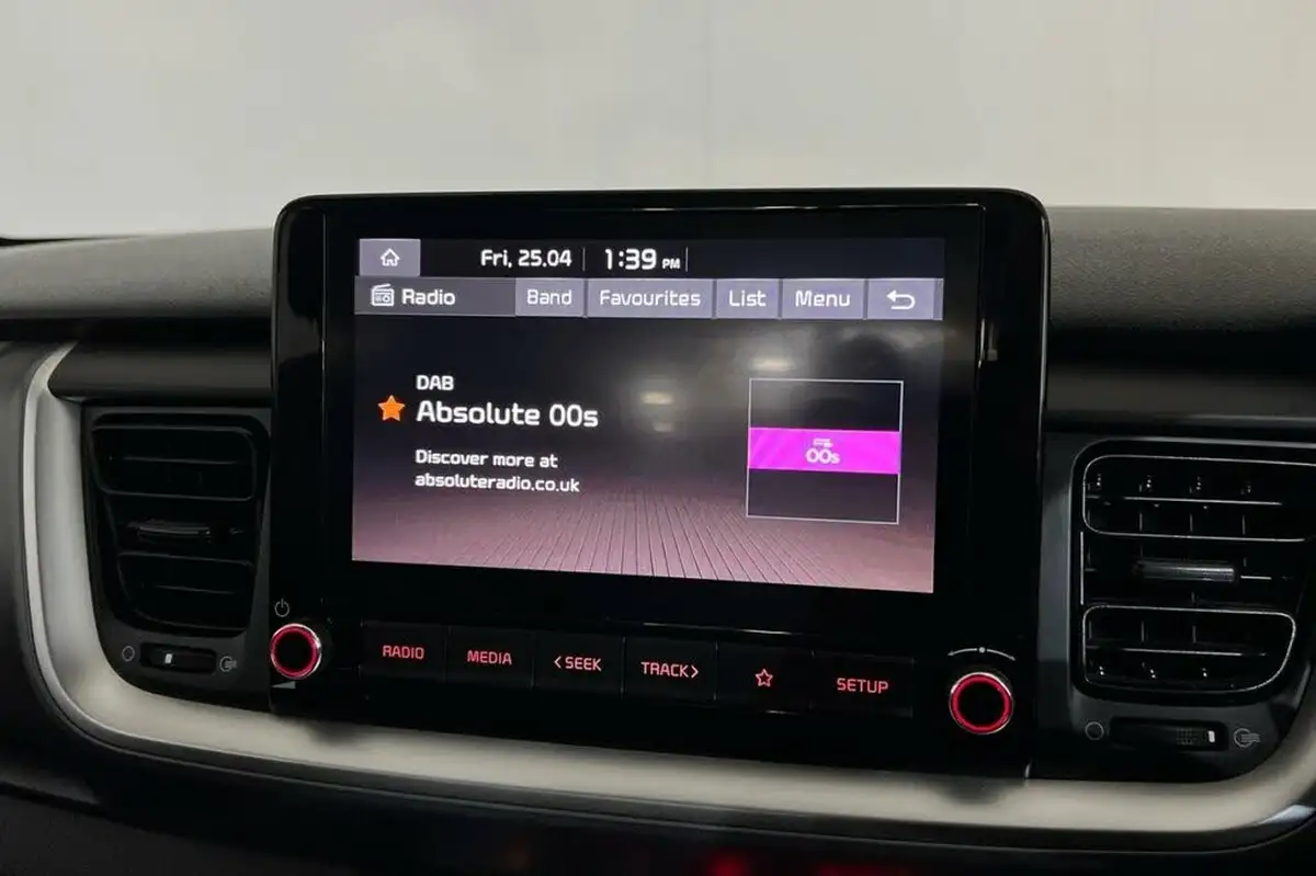 2022-kia-stonic-10-t-gdi-2-big-13