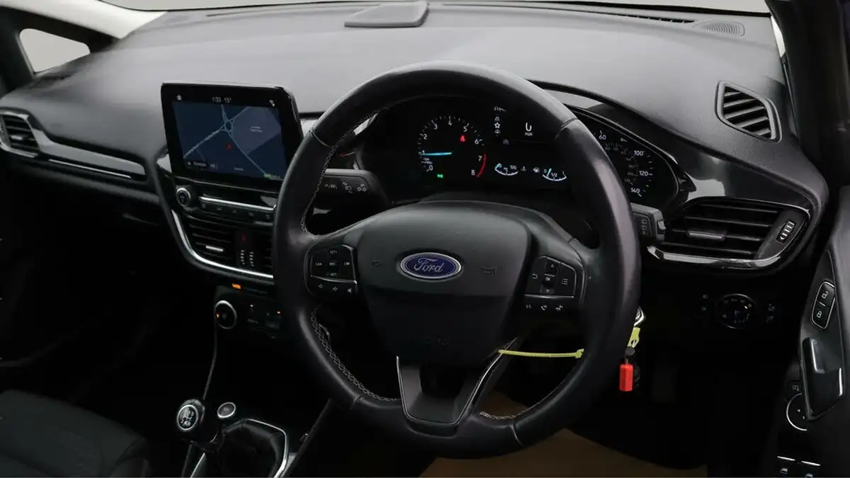 2018-ford-fiesta-11-ti-vct-zetec-5d-big-10