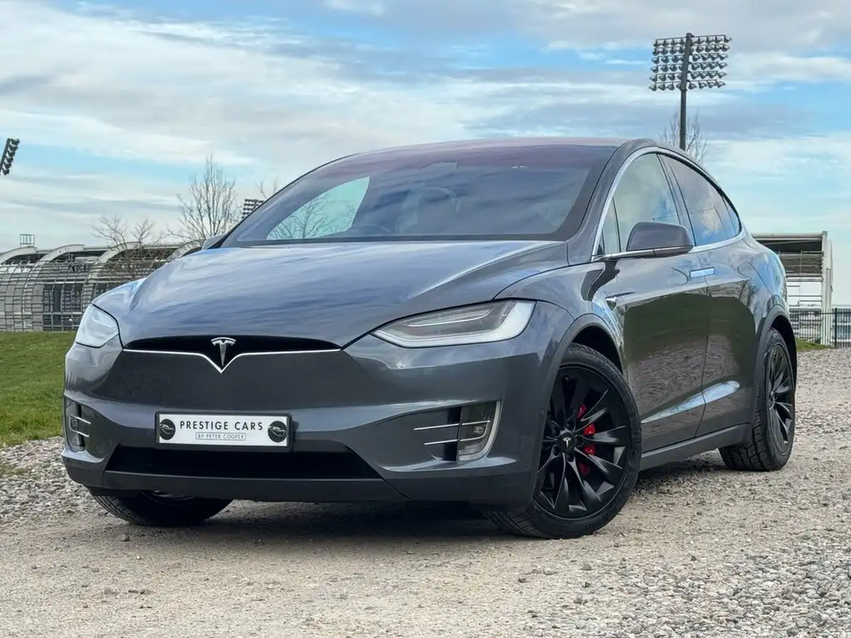 2020-tesla-model-x-e-ludicrous-performance-big-2
