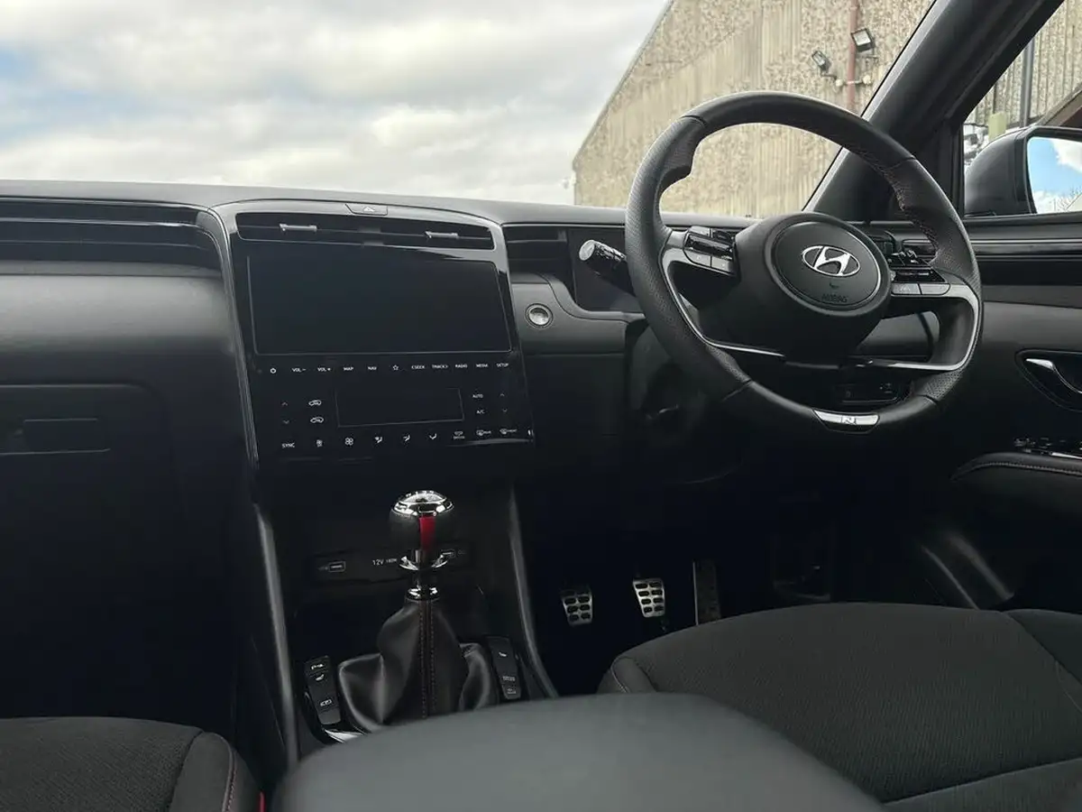 2023-hyundai-tucson-16-t-gdi-n-line-150ps-big-32