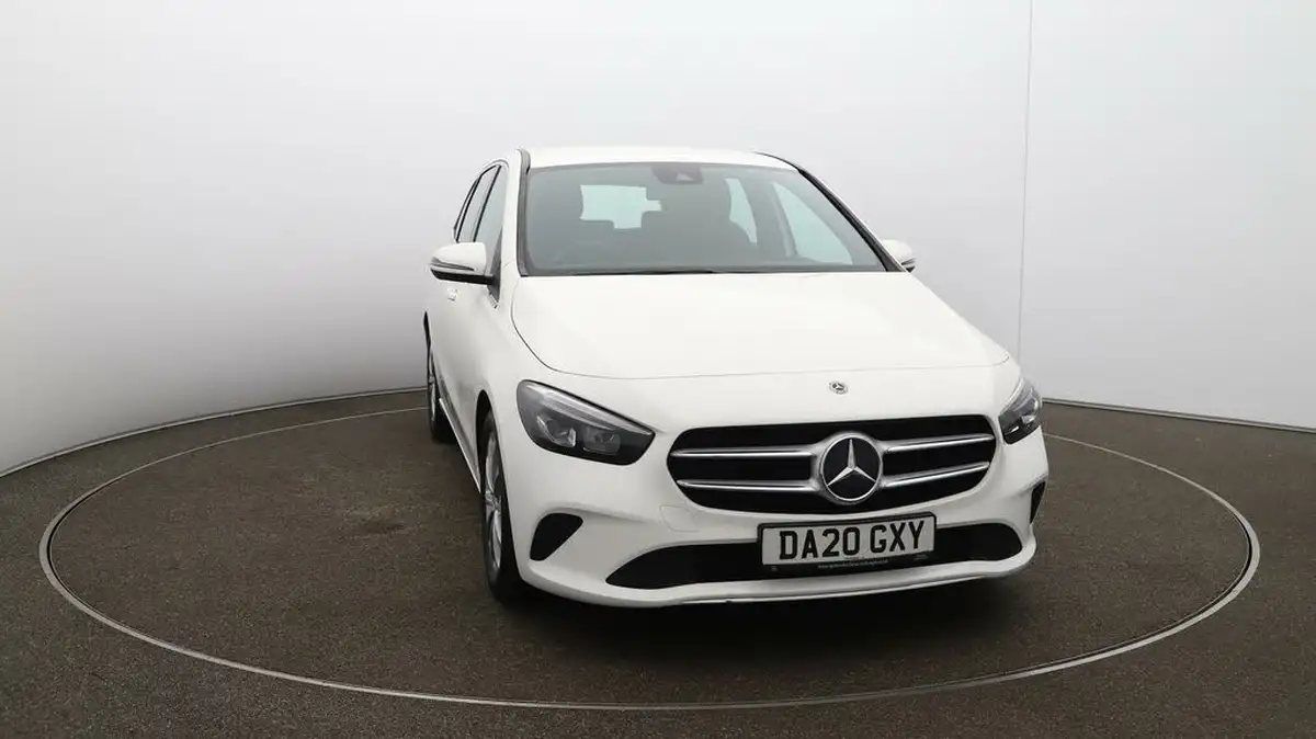2020-mercedes-benz-b-class-13-b180-sport-7g-dct-big-32