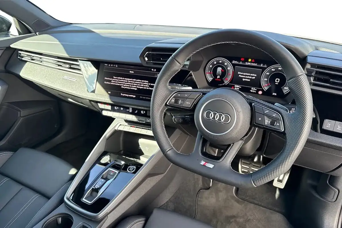 2024-audi-a3-15-35-tfsi-black-edition-sportback-5d-big-17