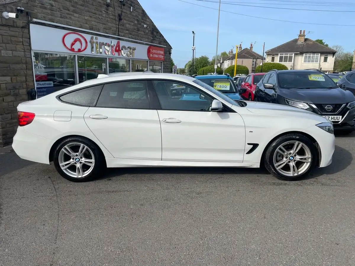 2015-bmw-3-series-20-320i-xdrive-m-sport-gt-big-5