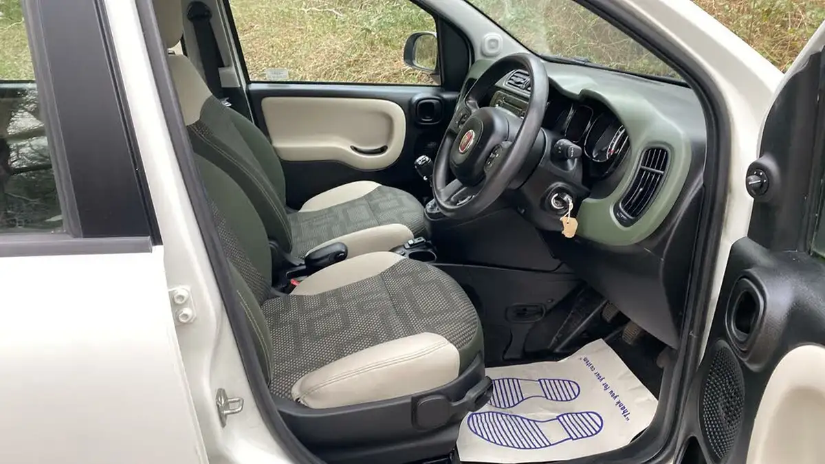 2014-fiat-panda-09-trekking-big-29