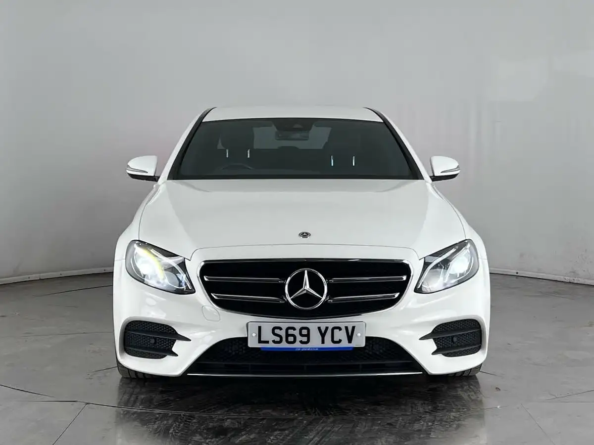 2019-mercedes-benz-e-class-20d-e220d-amg-line-edition-saloon-4d-big-5