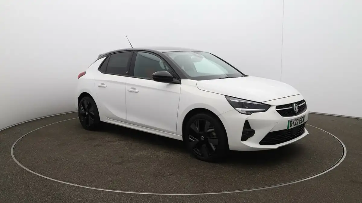 2022-vauxhall-corsa-e-sri-premium-big-35