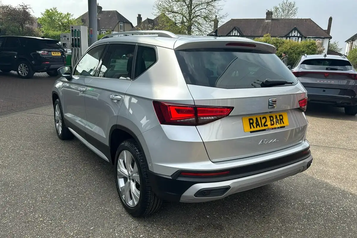 2024-seat-ateca-15-ecotsi-xperience-dsg-big-1