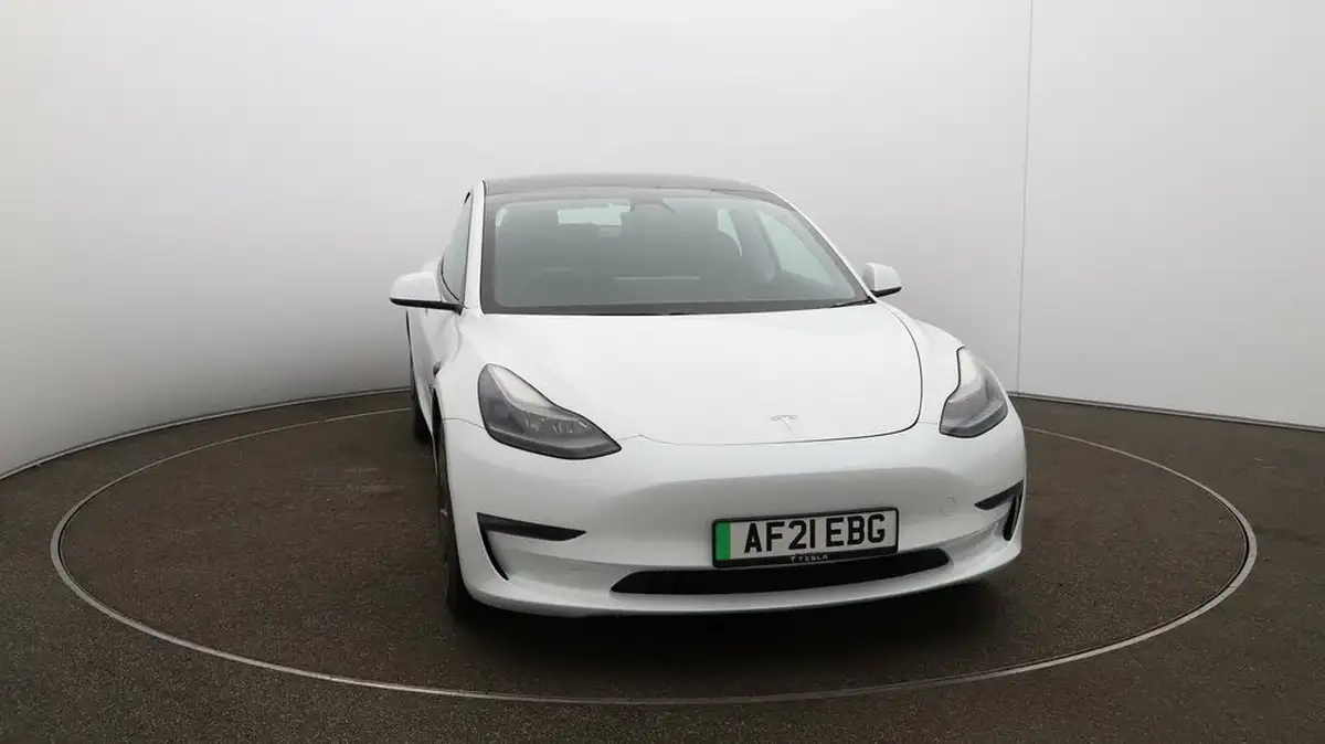 2021-tesla-model-3-e-long-range-4x4-big-32