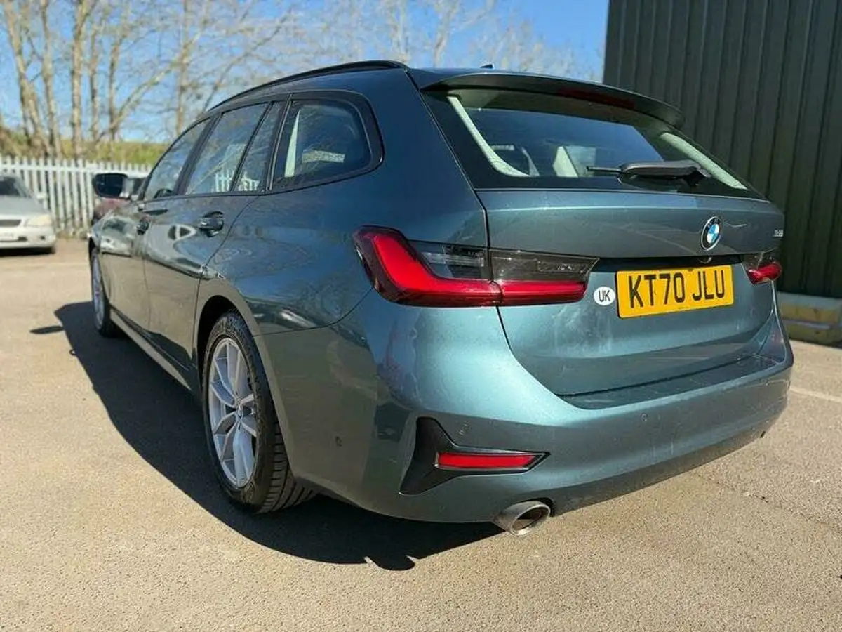 2021-bmw-3-series-20-330e-se-pro-touring-5d-big-19