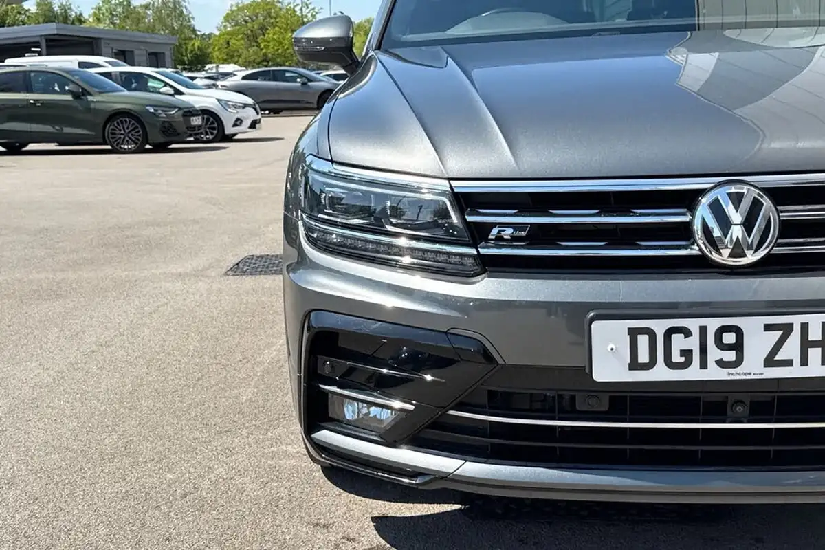 2019-volkswagen-tiguan-20tdi-r-line-tech-190ps-4motion-dsg-big-25