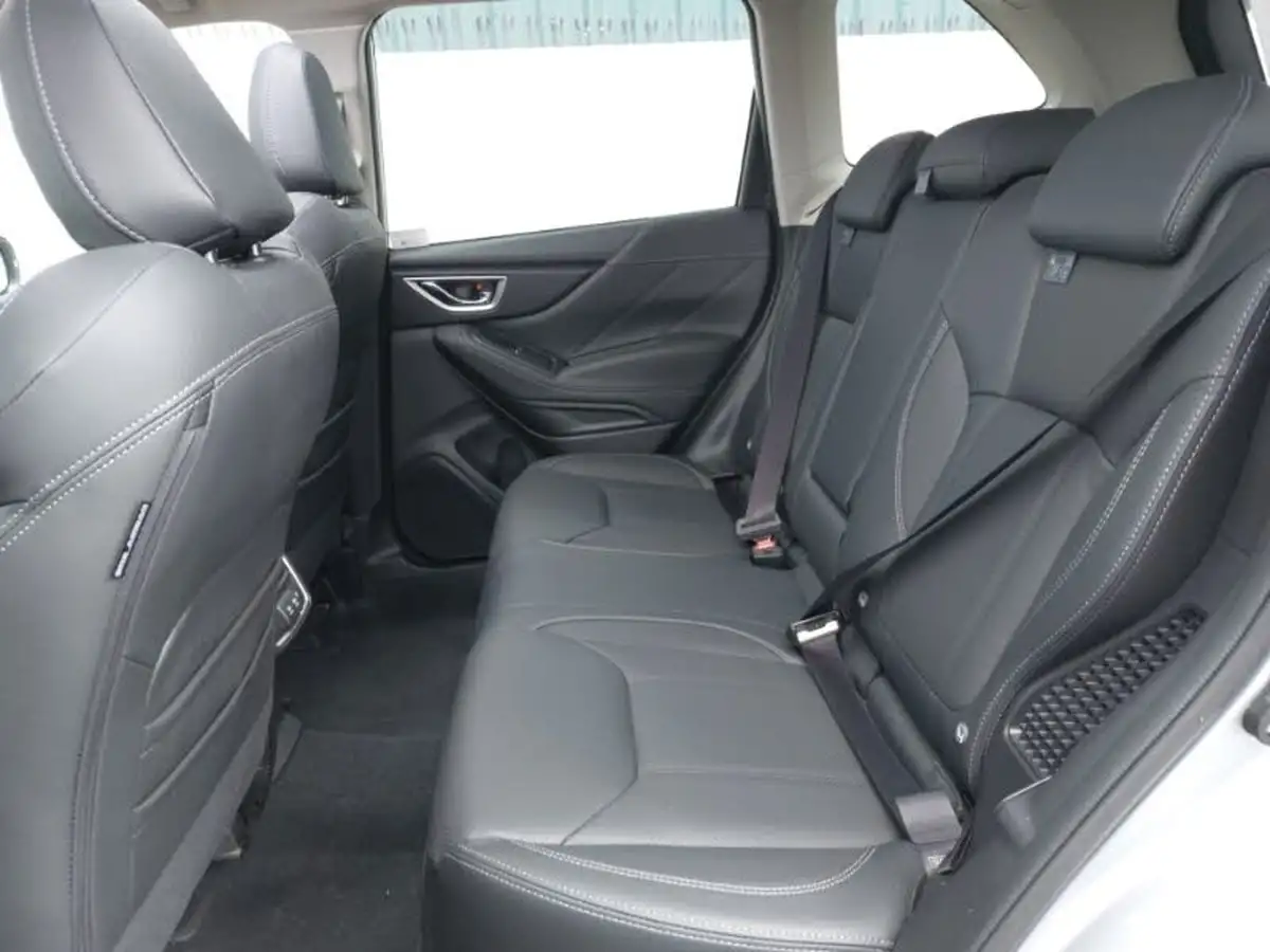 2024-subaru-forester-20-e-boxer-xe-premium-big-5