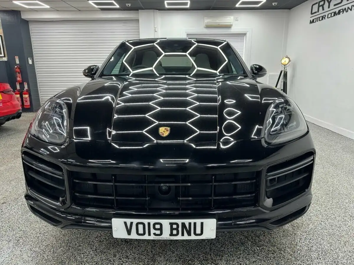 2019-porsche-cayenne-40-v8-turbo-coupe-big-7