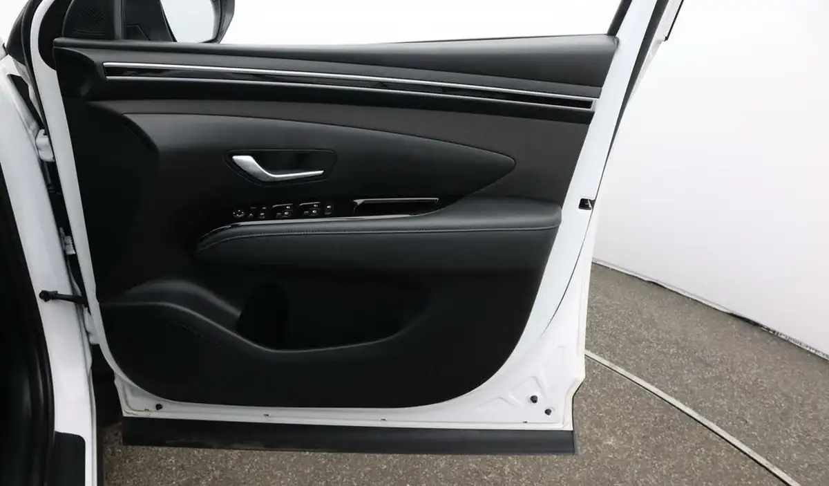 2023-hyundai-tucson-16-t-gdi-se-connect-230ps-hybrid-auto-big-15