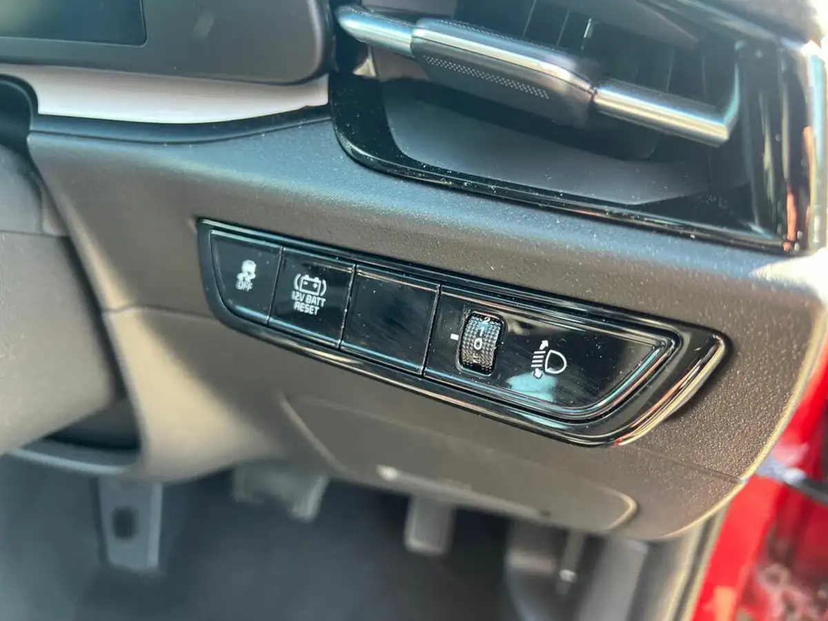2023-kia-niro-16-gdi-139bhp-hev-132kwh-big-24