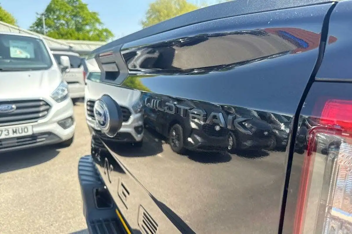 2023-ford-ranger-20-ecoblue-wildtrak-double-cab-big-20