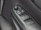 2023-toyota-yaris-cross-15-vvt-i-gr-sport-small-27
