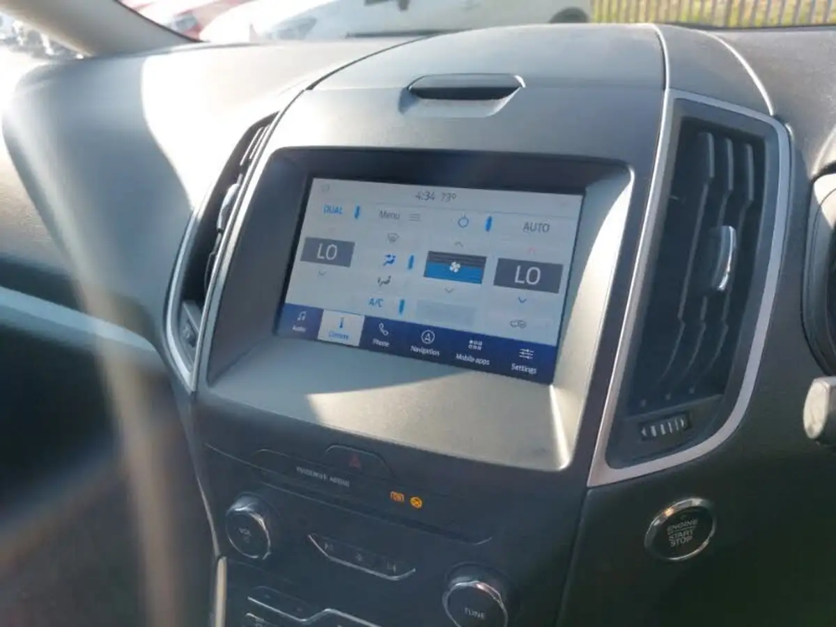 2019-ford-galaxy-15t-zetec-big-9
