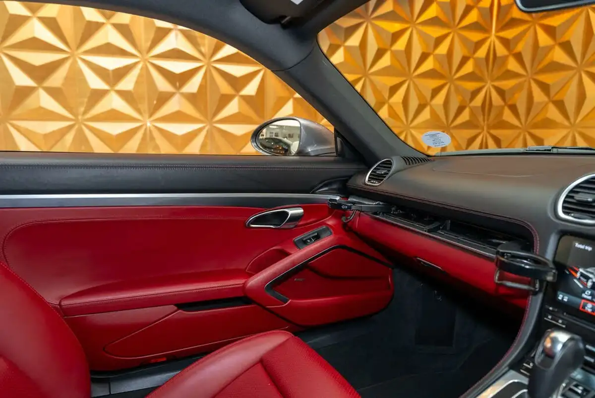 2020-porsche-cayman-718-25-cayman-s-pdk-big-20