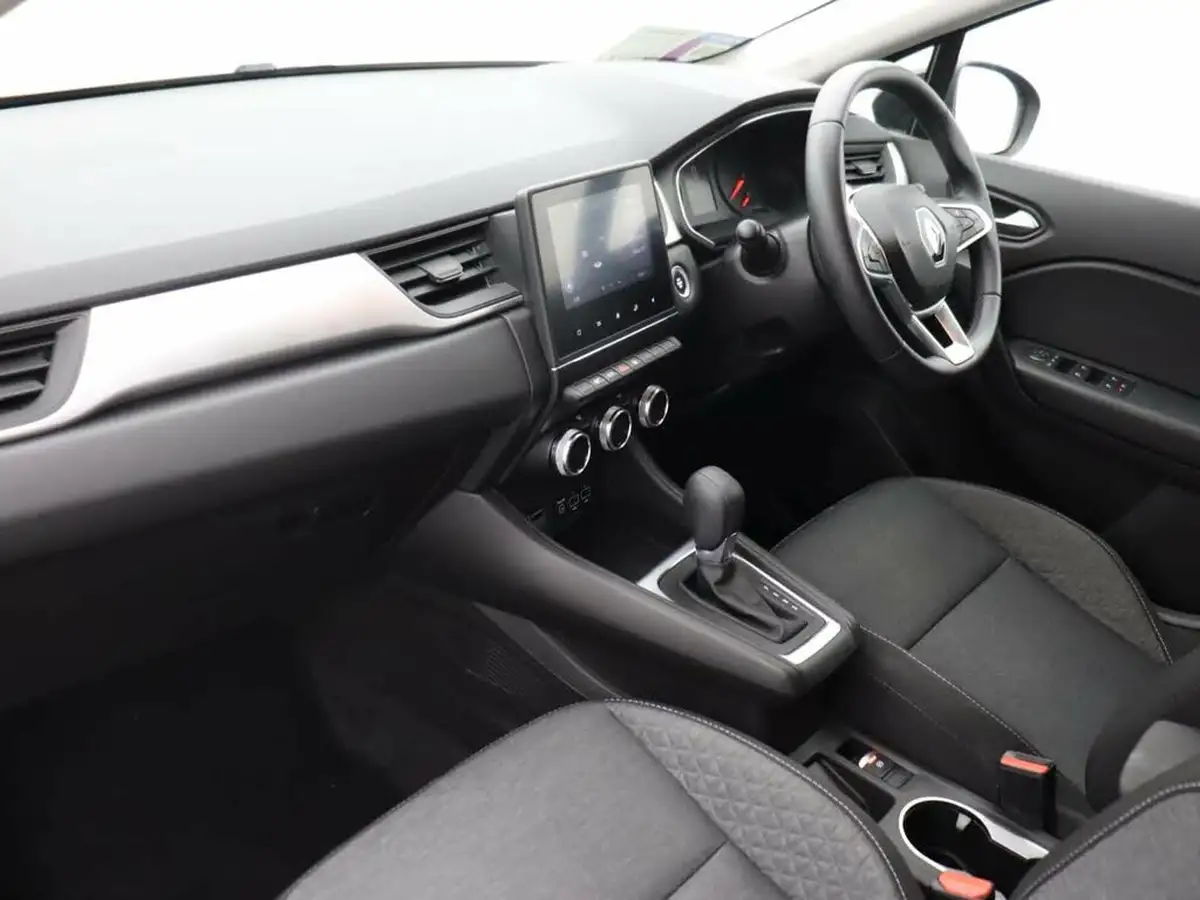 2022-renault-captur-13-tce-iconic-edition-edc-auto-big-10