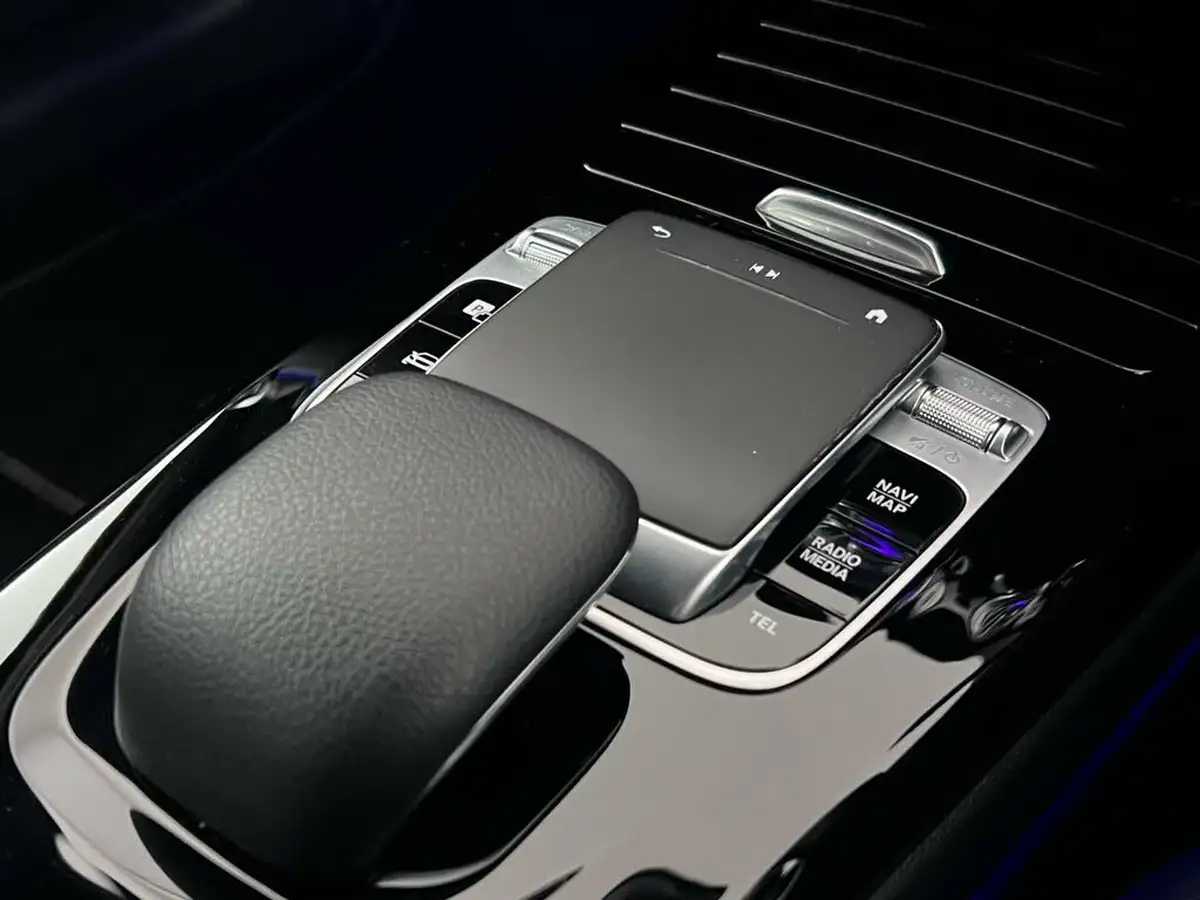 2019-mercedes-benz-a-class-13-a200-sport-premium-hatchback-5d-7g-dct-big-39
