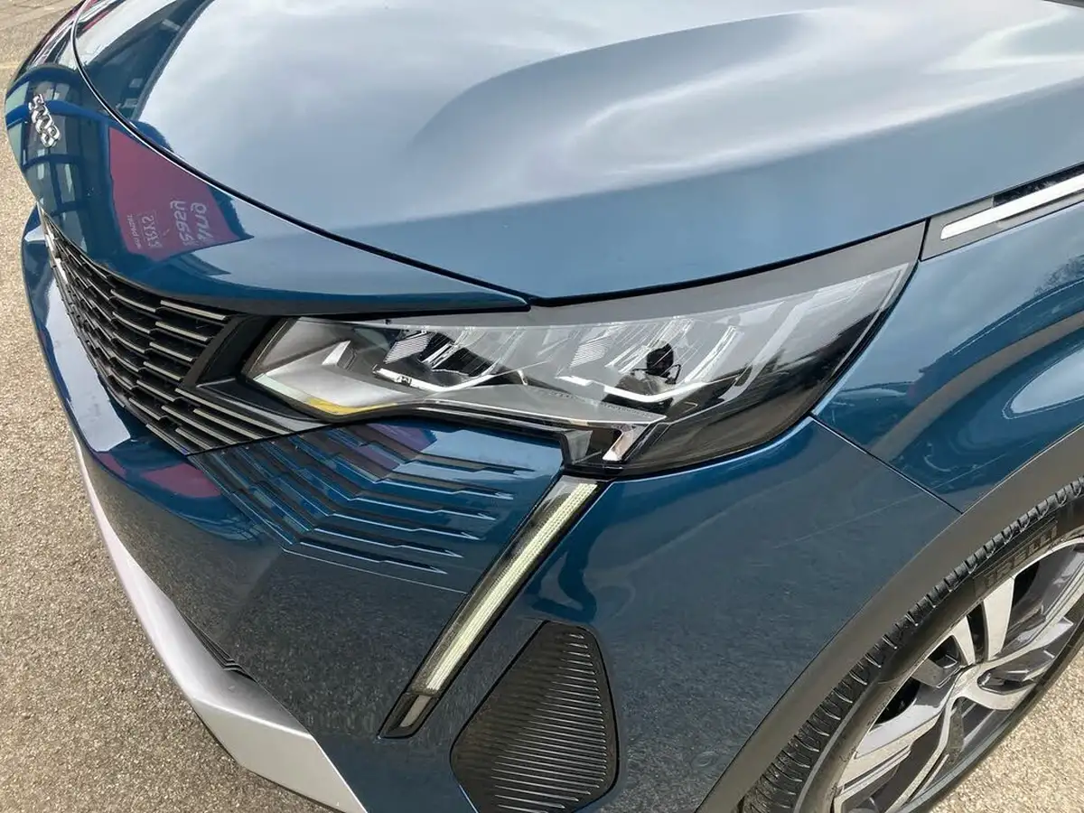 2022-peugeot-5008-suv-12-puretech-allure-eat8-big-14