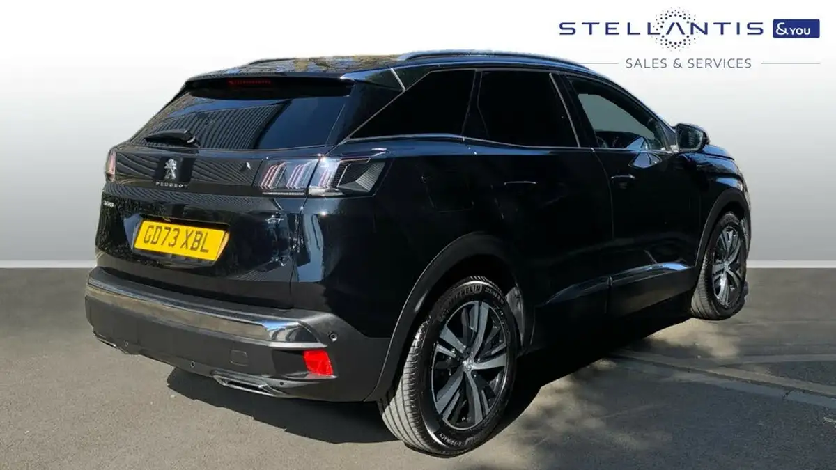 2024-peugeot-3008-suv-12-puretech-gt-136ps-hybrid-e-dsc6-big-2